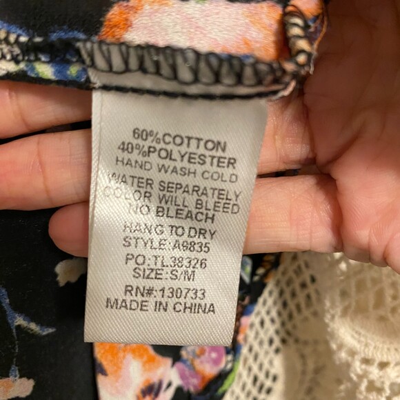 UMGEE Black Lace Floral Kimono BoHo Cover Up Size S/M - Picture 6 of 6